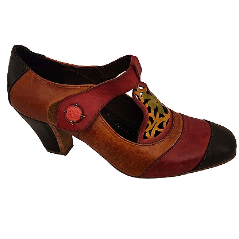 L'Artiste by  Spring Step Jarden Leather Heels Size 40 / 9